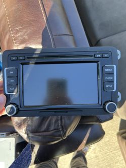 2012 Volkswagen Stereo head Unit