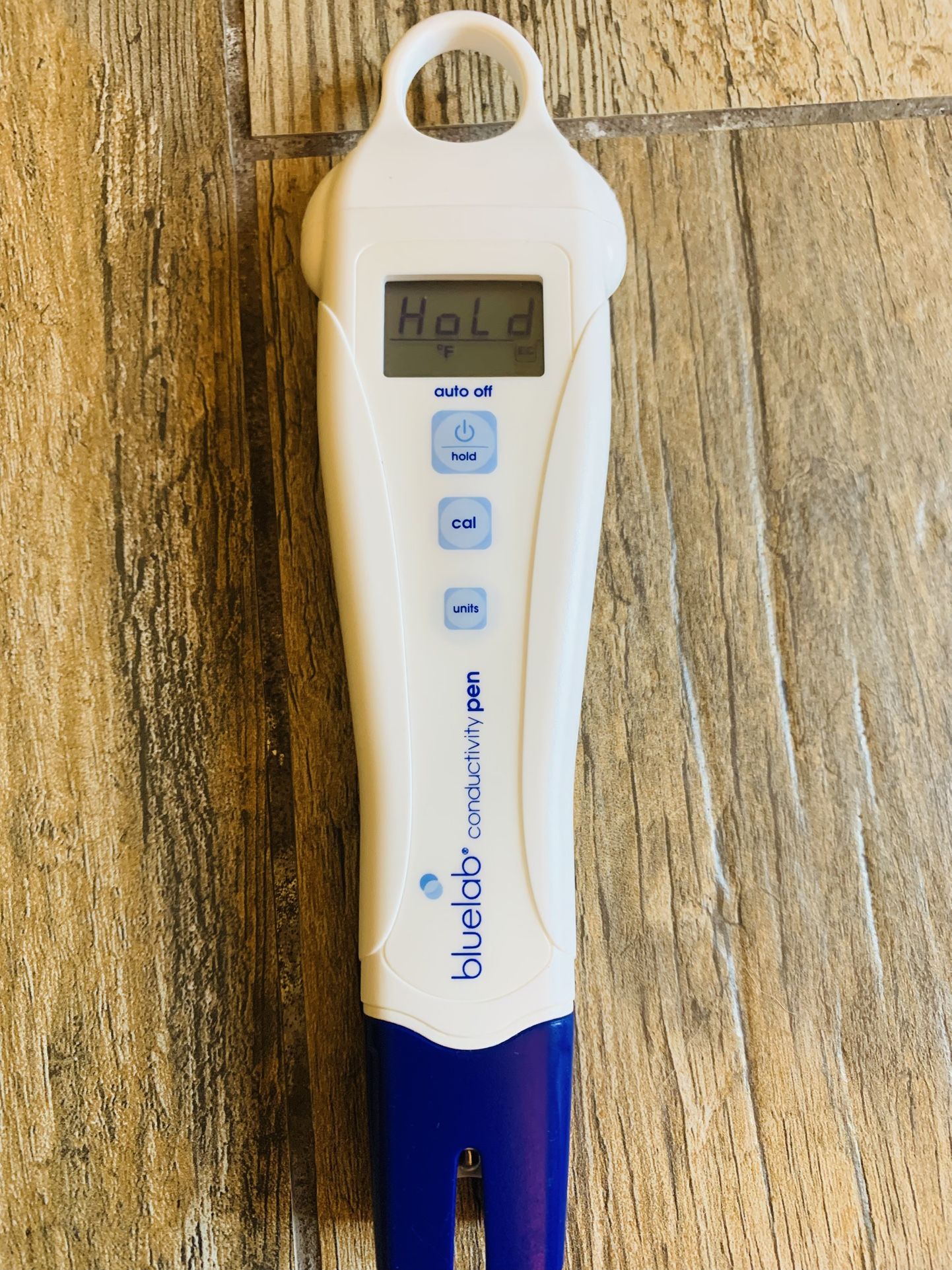 Bluelab Digital Conductivity Pen for Checking EC & Ppm & TDS Levels In Liquids