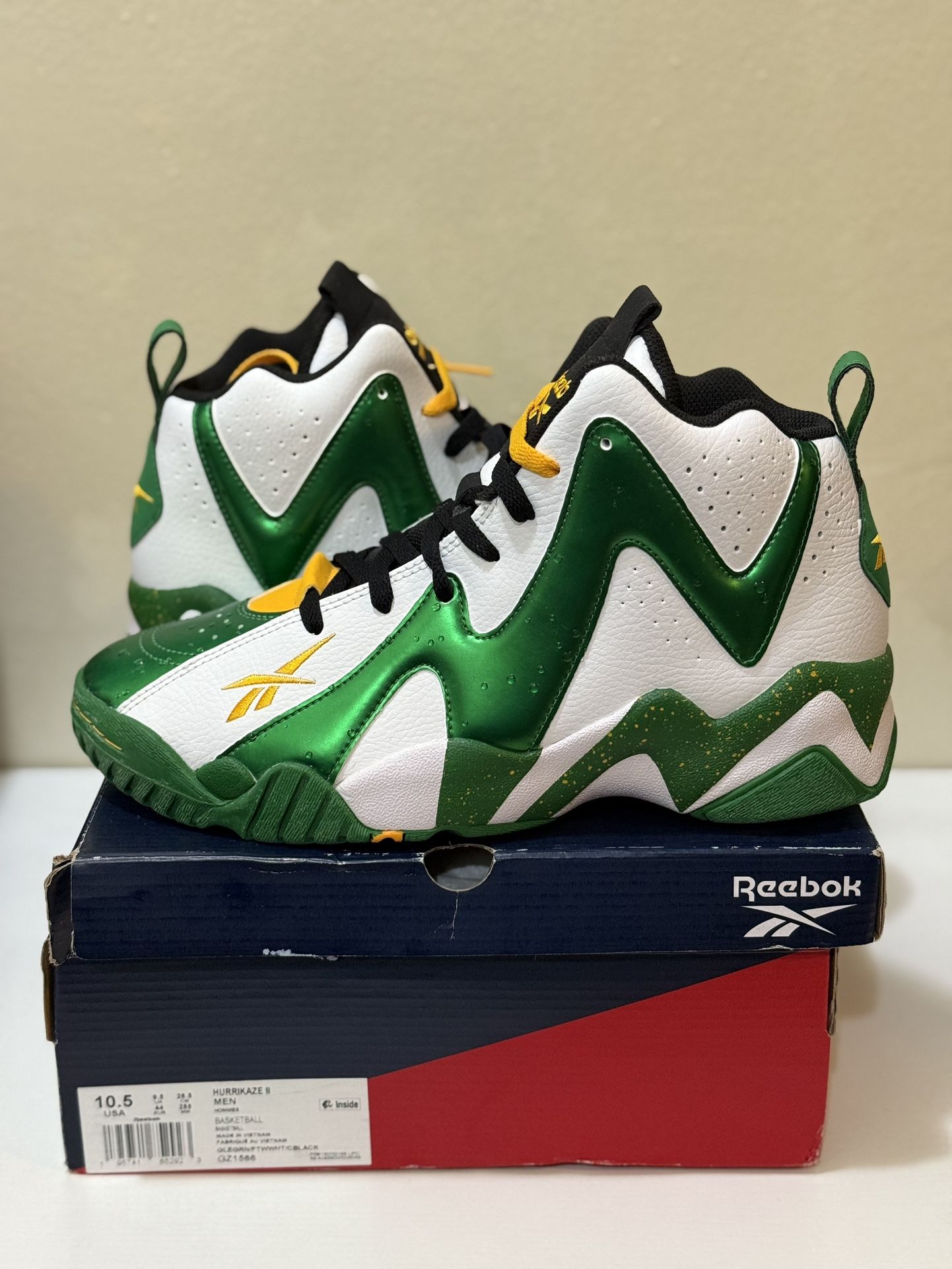 Reebok Hurrikaze "Seattle Sonics" - Size 10.5