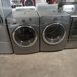 Beautiful Stainless Steel Whirlpool Washer And Dryer Matching Set Comes With Free Delivery Vancouver Area