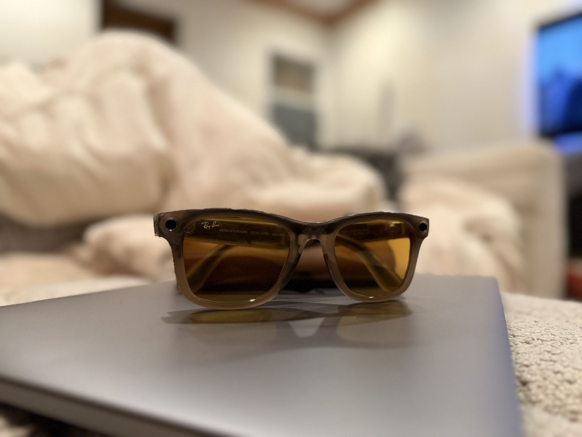 Ray-Ban Meta Wayfarer Shiny Warm Stone Frame