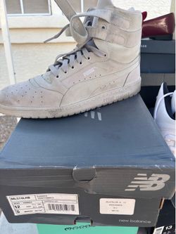 Multiple shoes and sizes