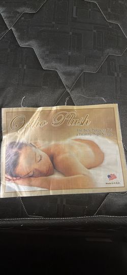 Black king mattress