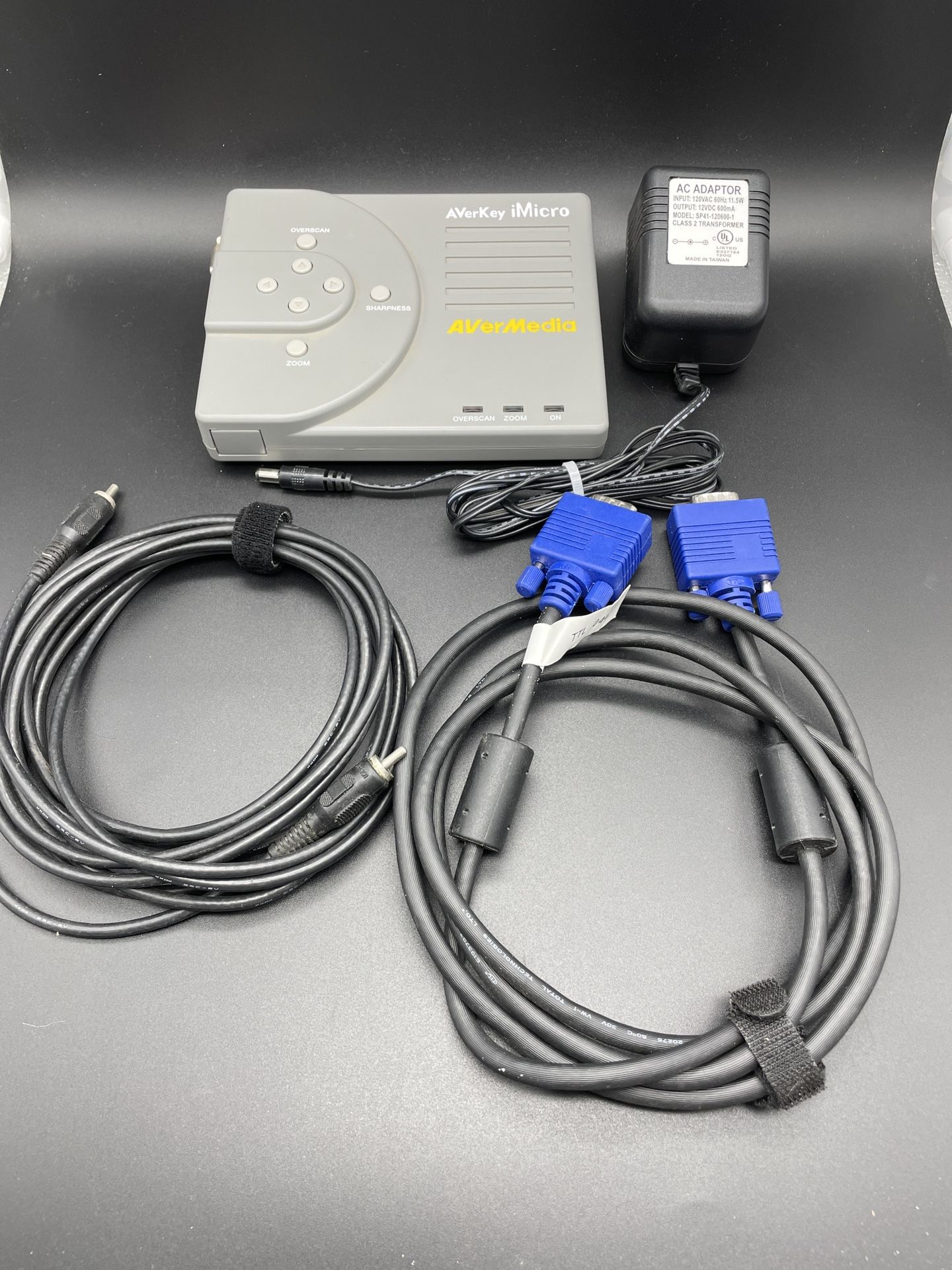 AVermedia AVerkey iMicro KOC3 PC/MAC to TV Conversion Converter
