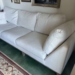 FEATHERDOWN COZY COUCH - WHITE