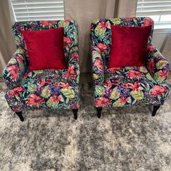 Wide Arm Chairs 