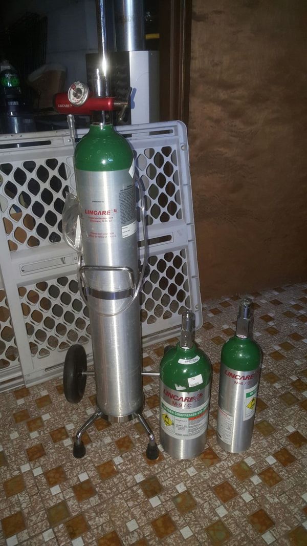 Lincare portable Oxygen tanks for Sale in Burien, WA OfferUp