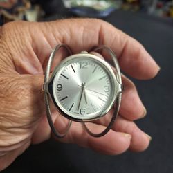 Ortz Double Wire Cuff Bracelet Watch With Japan Movement Stainless Steel No: 15186 New Battery Works Great