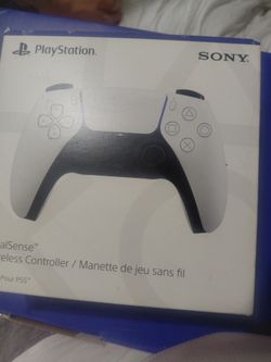 PlayStation 5 controller