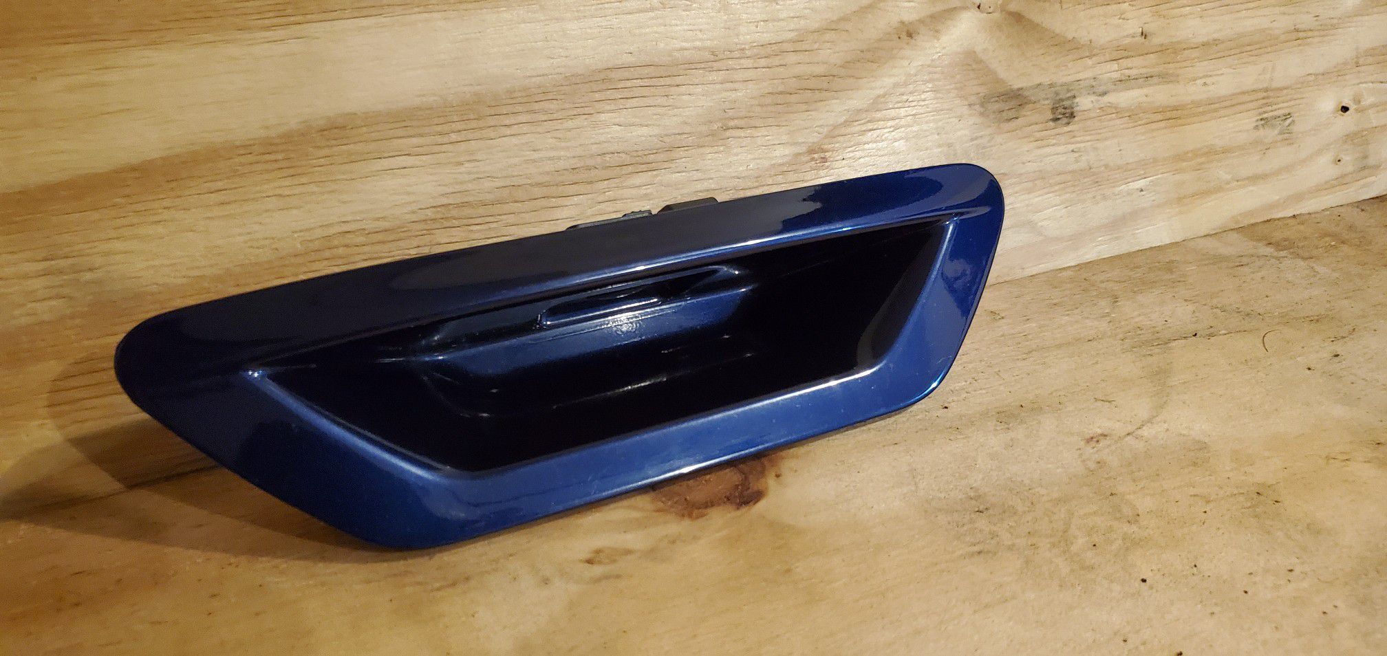 2016 2017 FORD EDGE OEM REAR TRUNK TAIL GATE HATCH HANDLE Part # FT4B R425A22
