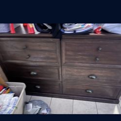 New Dresser $100
