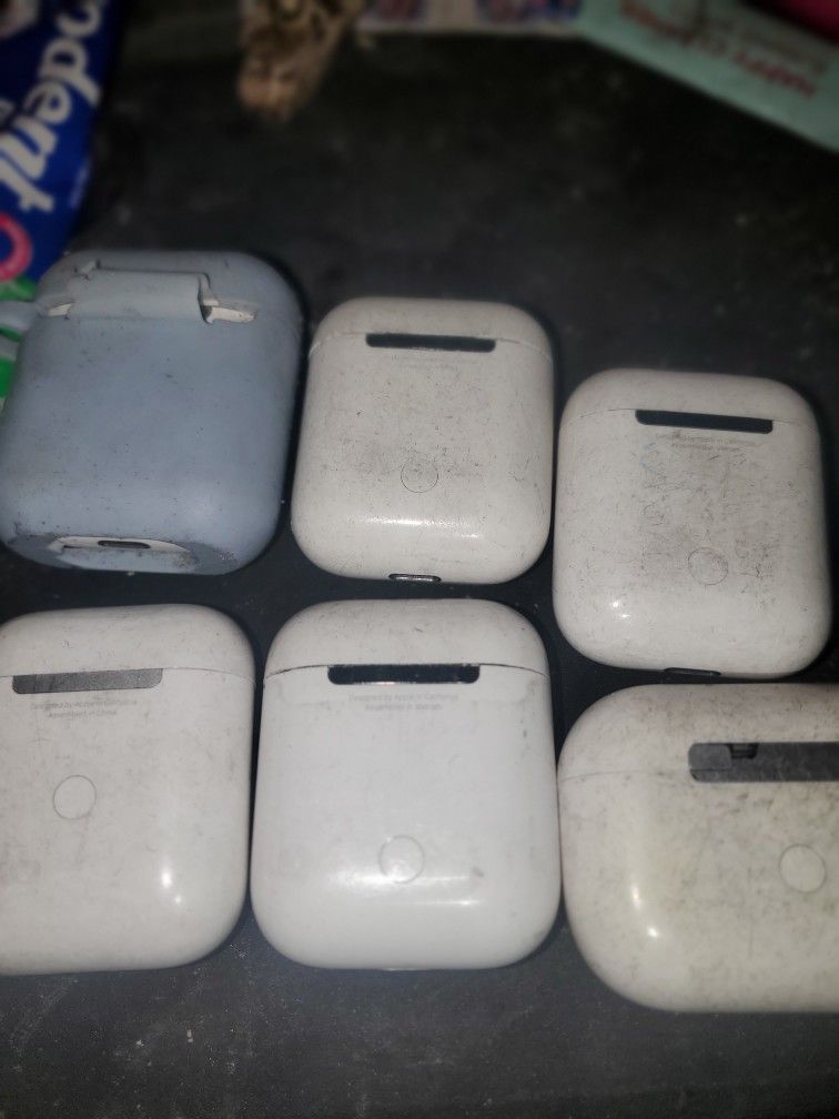Airpods Lot