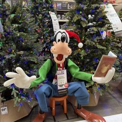 Home Depot Disney Animatronics Goofy