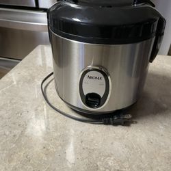 Olla Arrocera En Muy Buenas Condiciones 