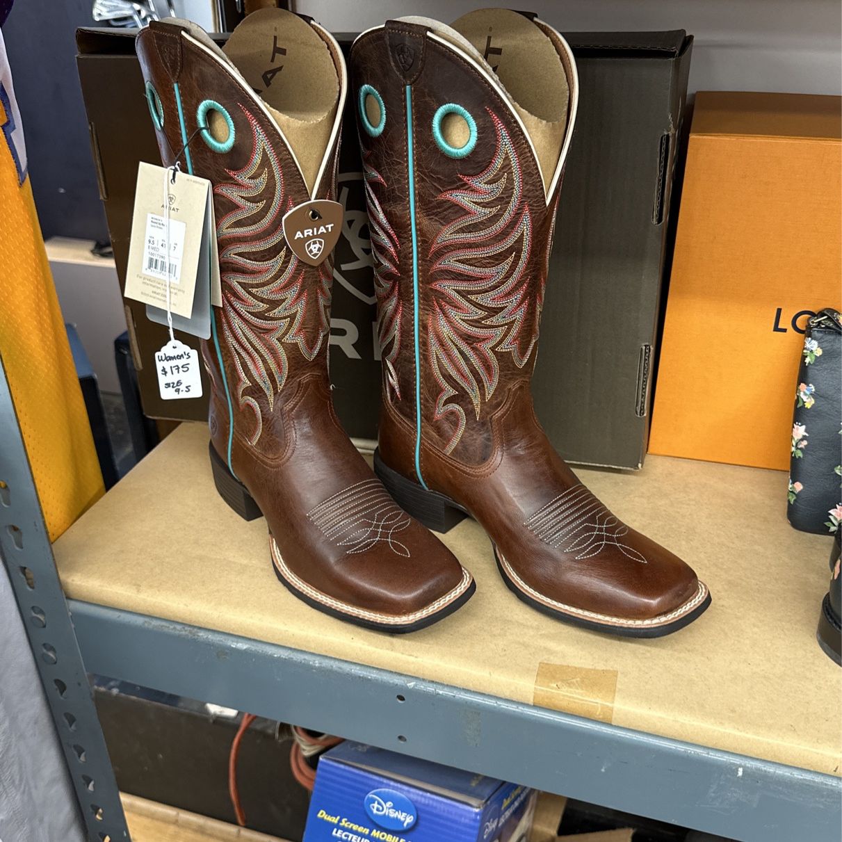 Ariat Women’s Cowboy Boots Size 9.5 New