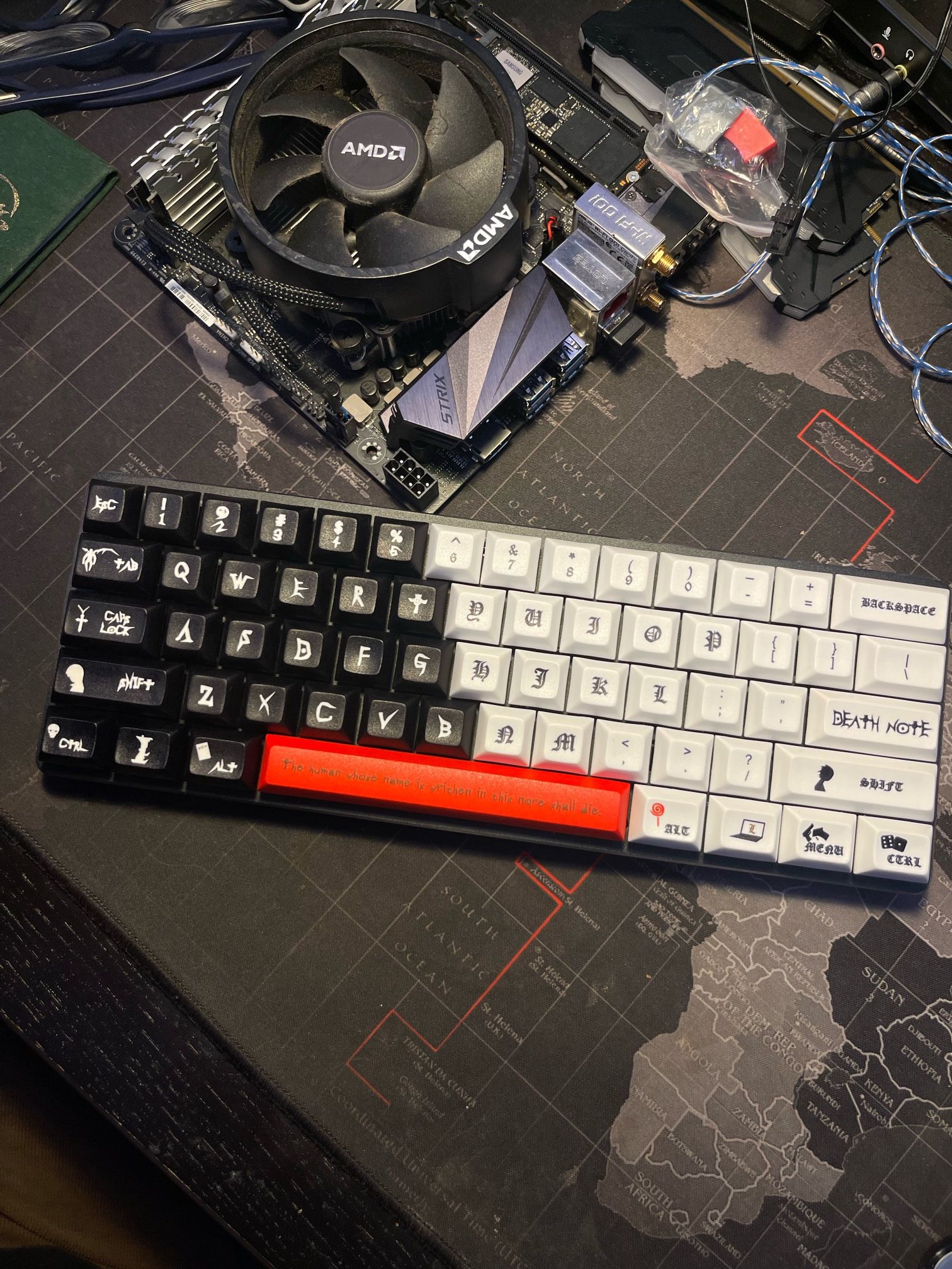 Hotswap Custom Mechanical Keyboard With Deathnote Theme Keycaps