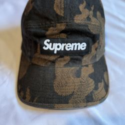 Supreme Camo Hat