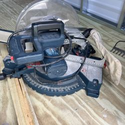 Bosch 12 inch Compound Miter Saw 15 amp