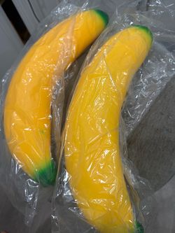 Jumbo banana squishy
