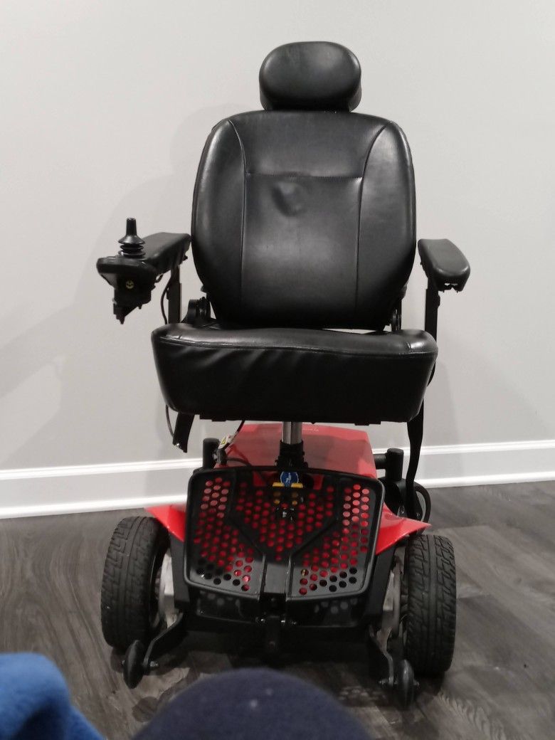 Electric Wheelchair