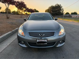 2011 Infiniti G25