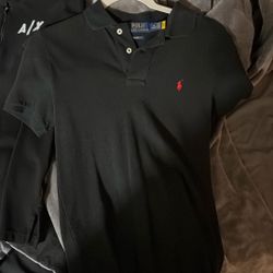 Let Me Know 1 Polo Armani Exchange Xs In Men’s For 30$ And 1 Polo Ralph Lauren 10-12 Medium In Kids For 30$ 
