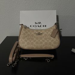 Coach Purse / Shoulder Bag