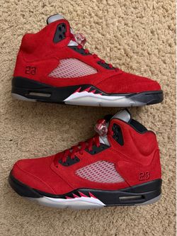 Size 11 (Pre owned, no box) - 2021 Air Jordan 5 retro raging bull