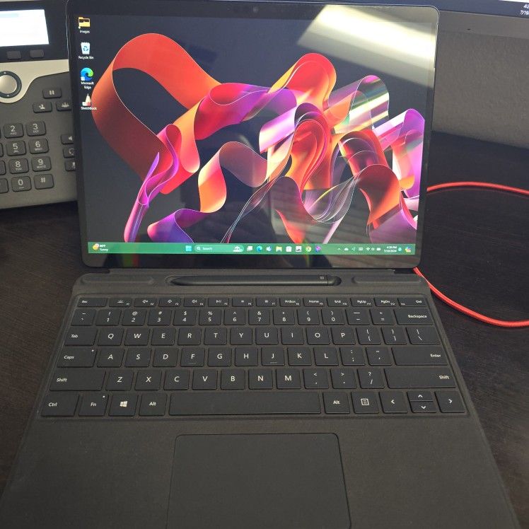 Microsoft Surface Pro X 13"