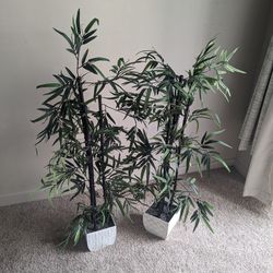 Set Of 2 Fake Plants