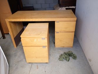 Solid Wood Desk And Solid Wood Rolling 0 Filing Cabinet