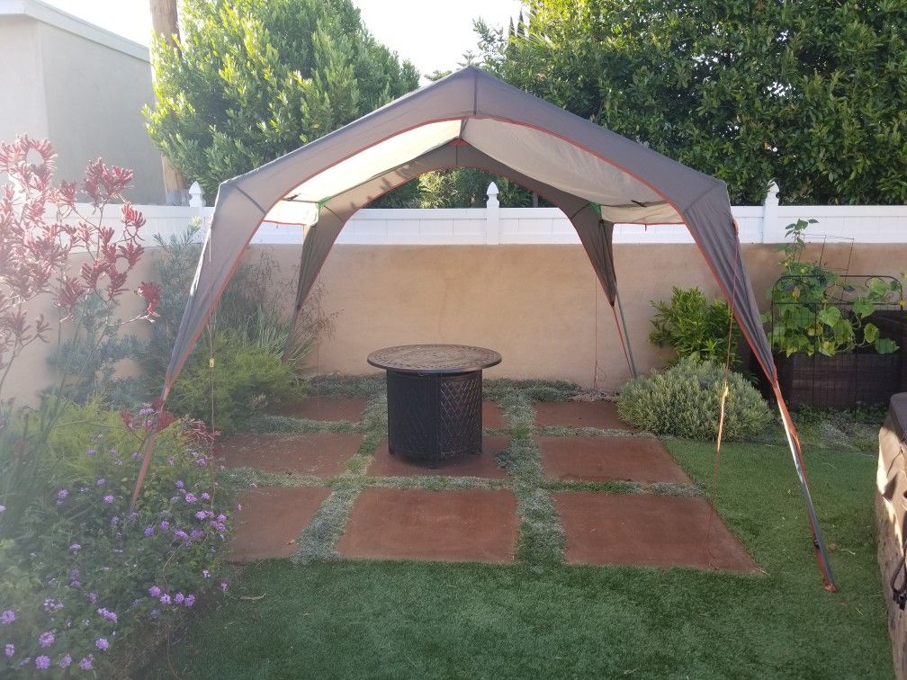 REI Alcove Shelter