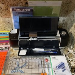 Black Cricut Explore Air 2 Smart Cutting Machine + Accessories + Vinyl  