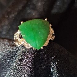 Emerald And Diamond Ring