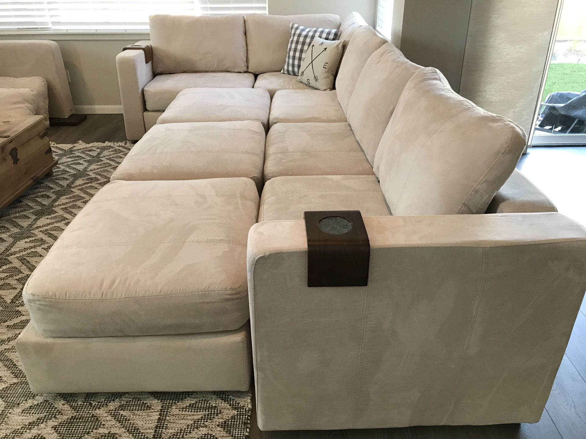 Lovesac Sactional 8 based & 9 sides sectional for Sale in Gig Harbor