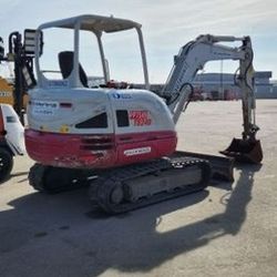 2018 Takeuchi TB240 