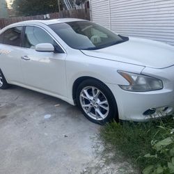 2013 Nissan Maxima
