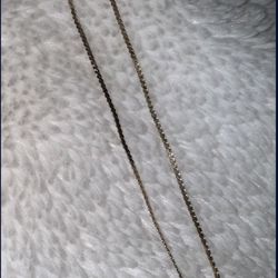 Vintage Gorgeous 3g 14k Yellow Gold Serpentine-Chain Necklace. 18" 