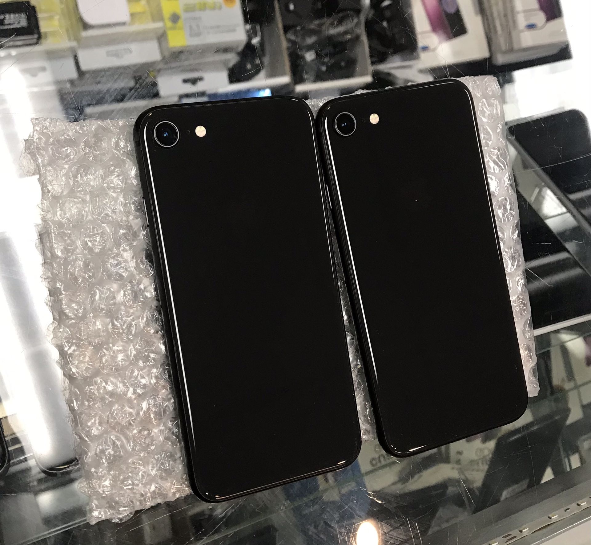 iPhone 8 64GB Unlocked Excellent Condition $239 each