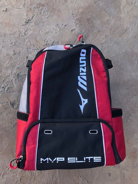 Mizuno MVP Elite bat backpack