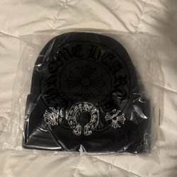 Chrome heart beanie