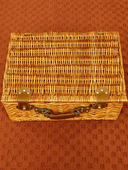 Wicker Picnic Basket For 2
