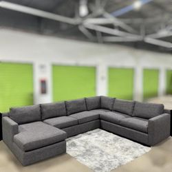 Sectional Couch 