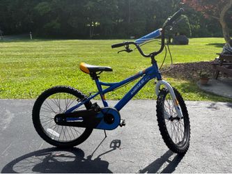 Kids’ Bicycle With Helmet