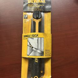 DeWalt Single Edge Pull Saw