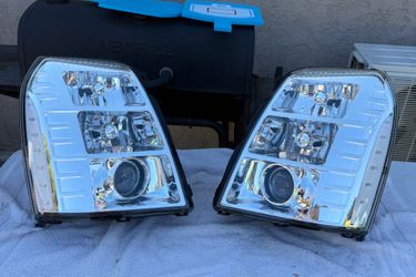 07-14 Cadillac Escalade Chrome Clear Headlights