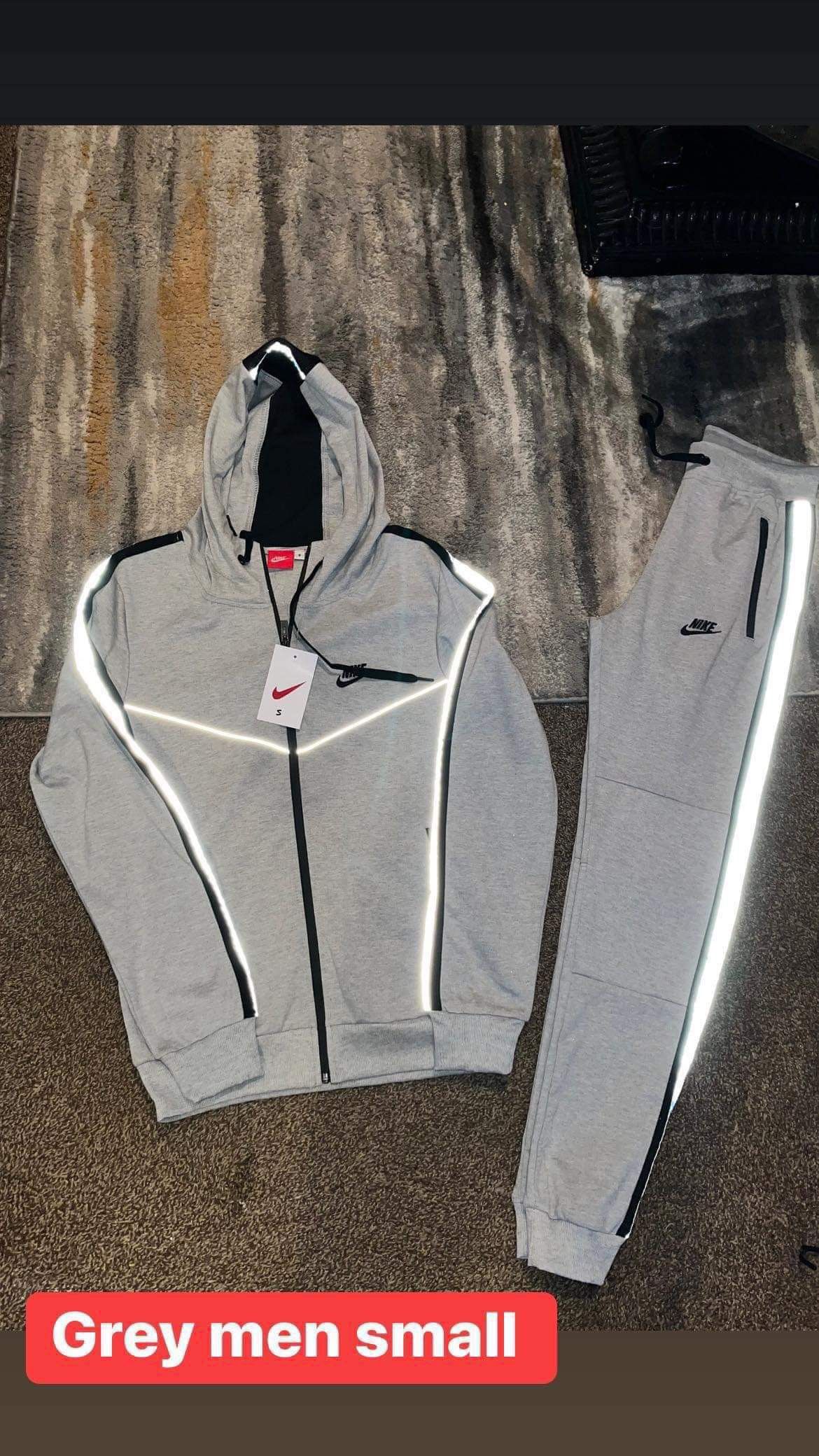 2x nike sweatsuit hotsell