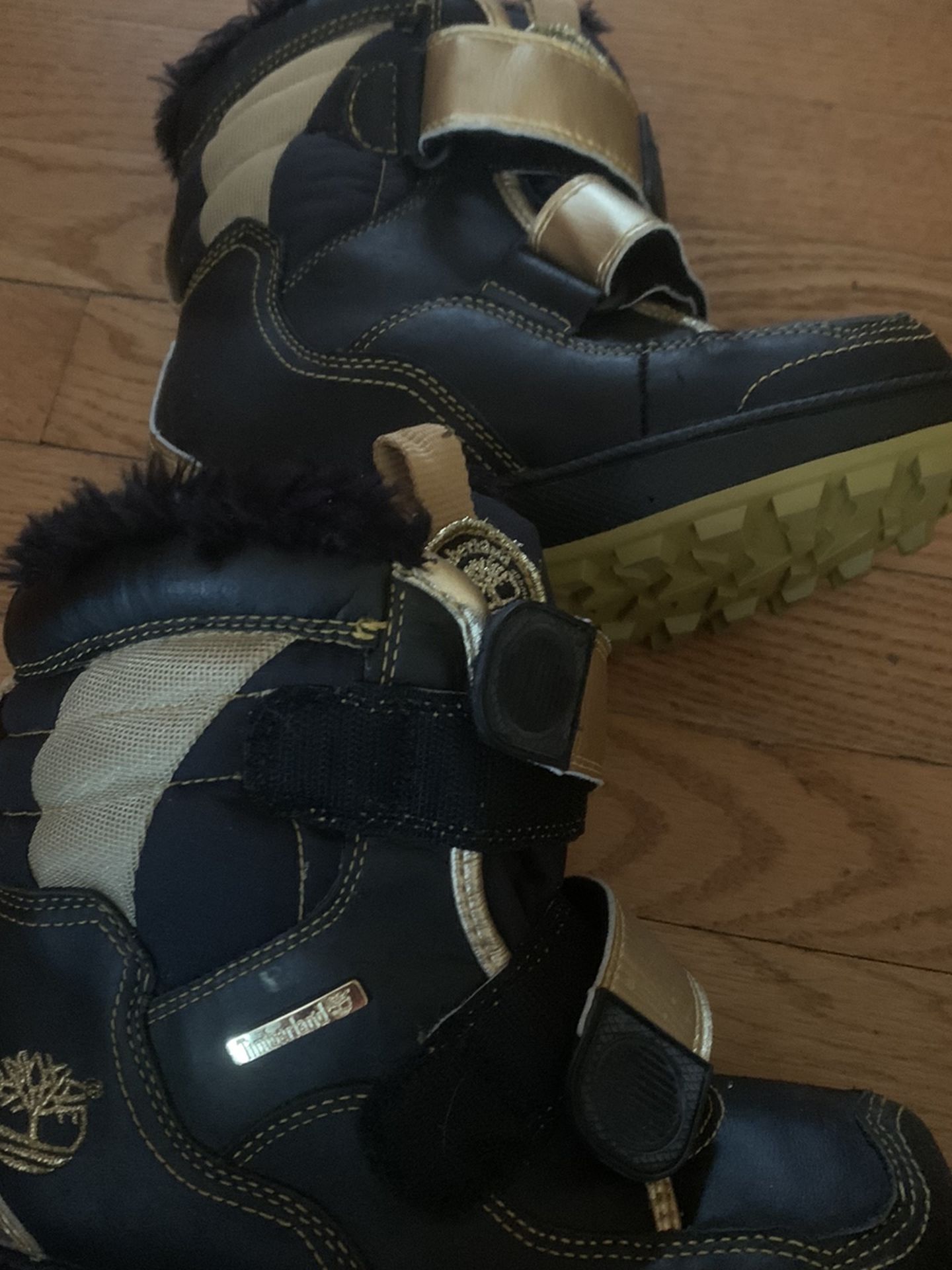 Kids Timberland snow boots