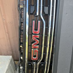 2019 -2020 GMC Sierra 1500 Grill