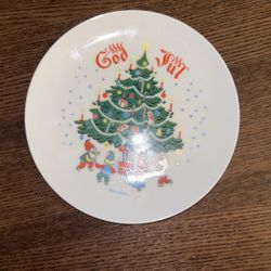 Vintage Collectible Christmas Plate